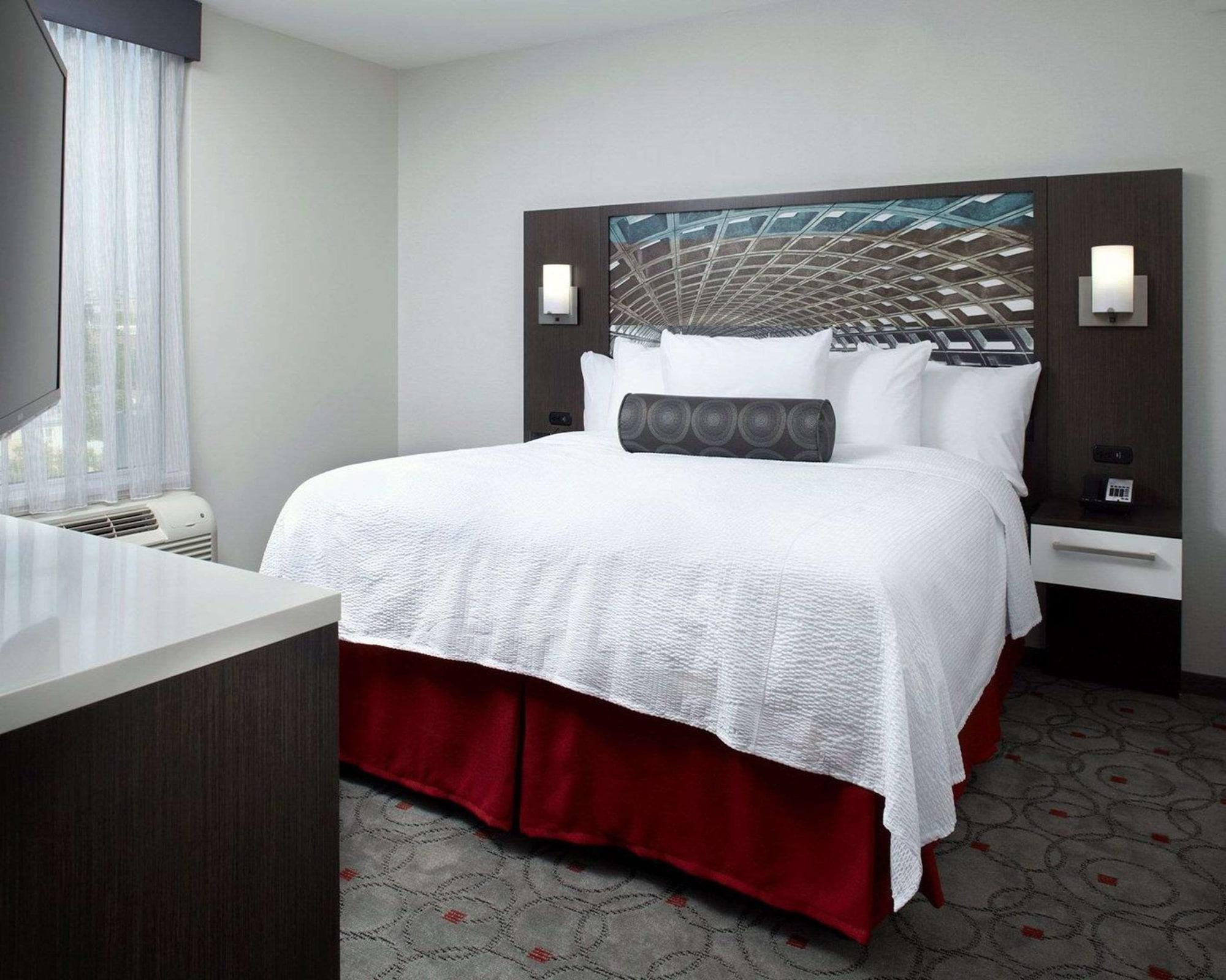 Hyatt Dc/convention Center Hotel 3*